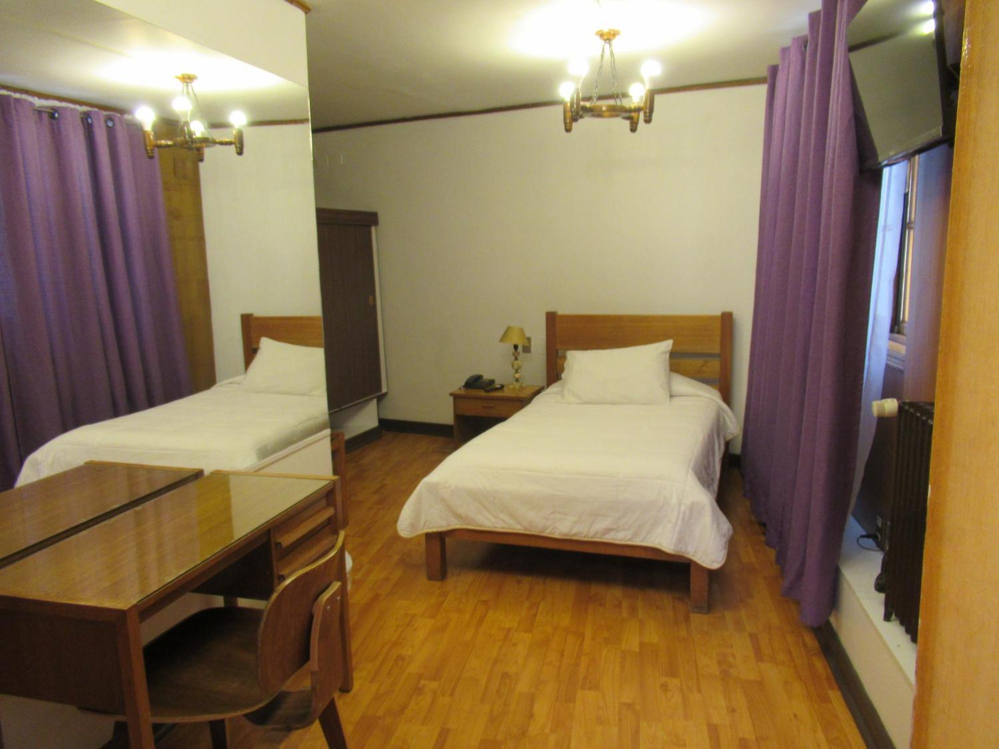 Hotel Vegas Santiago Luaran gambar